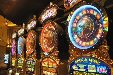 Live roulette betting interface showing table layout and camera feeds